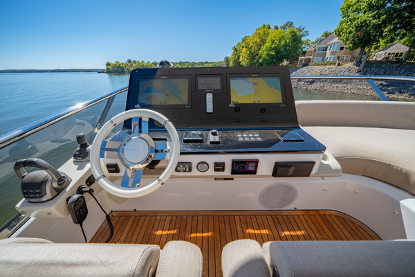60ft Azimut Yacht For Sale