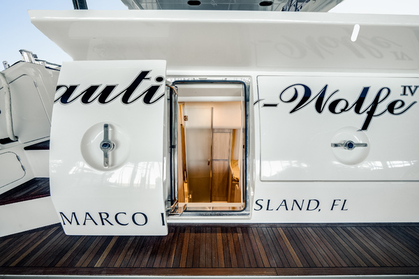 60ft Azimut Yacht For Sale