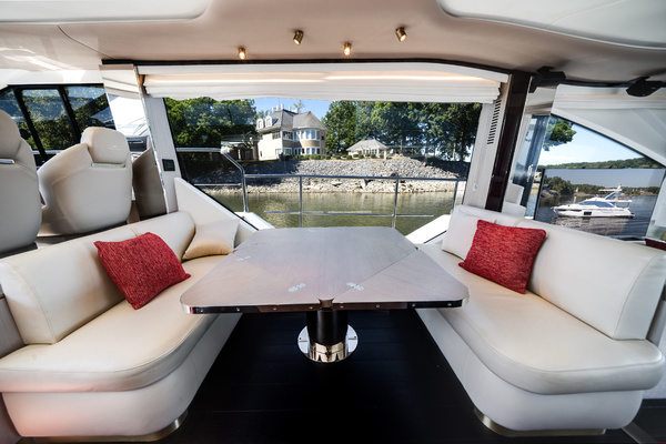 60ft Azimut Yacht For Sale