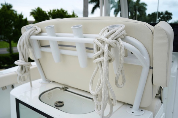 27ft Sea Hunt Yacht For Sale