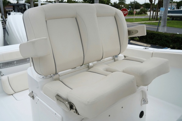 27ft Sea Hunt Yacht For Sale