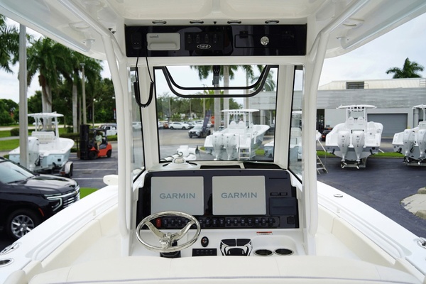 27ft Sea Hunt Yacht For Sale