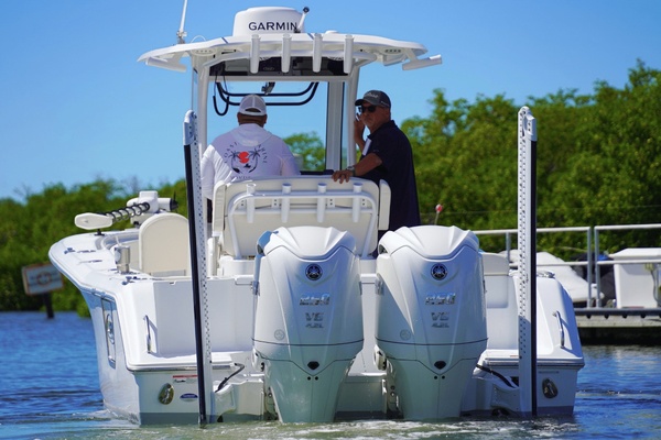 27ft Sea Hunt Yacht For Sale