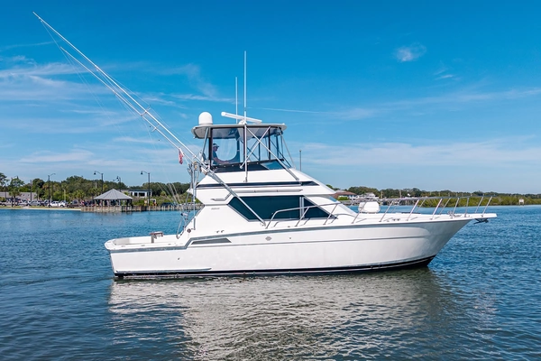 43-ft-Hatteras-1995-43 Convertible-LINE UP New Smyrna Beach Florida United States  yacht for sale