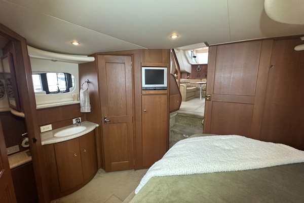 Anchors Oy Vay 43ft Silverton Yacht For Sale
