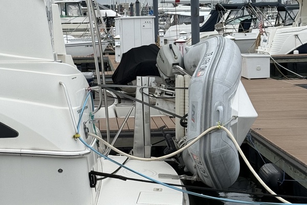 Anchors Oy Vay 43ft Silverton Yacht For Sale