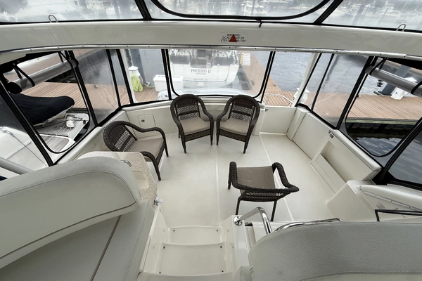 Silverton 43 Motor Yacht Yacht For Sale