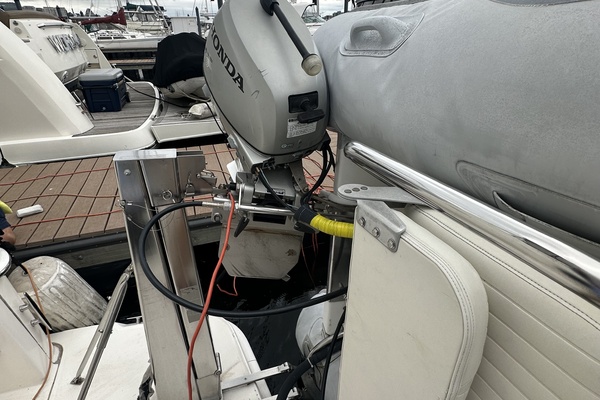 Anchors Oy Vay 43ft Silverton Yacht For Sale