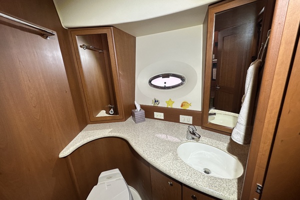 Anchors Oy Vay 43ft Silverton Yacht For Sale