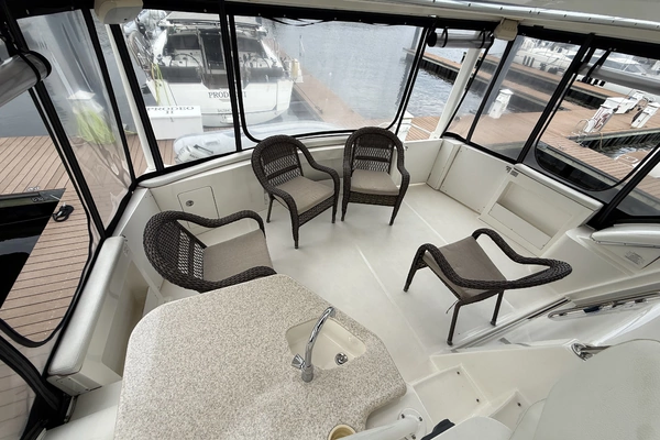 Silverton 43 Motor Yacht Yacht For Sale