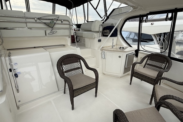 Anchors Oy Vay 43ft Silverton Yacht For Sale