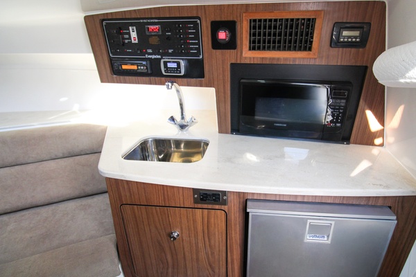 BUTCHIE 35ft Everglades Yacht For Sale