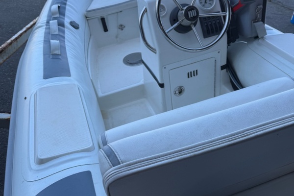 11ft Novurania Yacht For Sale