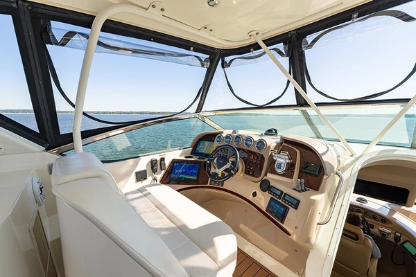 Carver 56 Voyager Yacht For Sale
