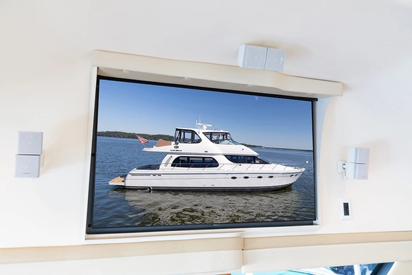 Carver 56 Voyager Yacht For Sale