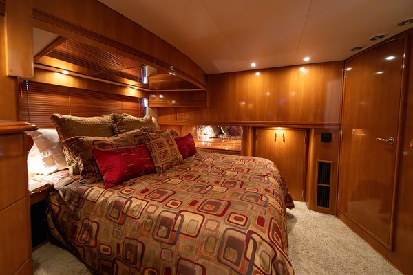 KAE BELLA 56ft Carver Yacht For Sale
