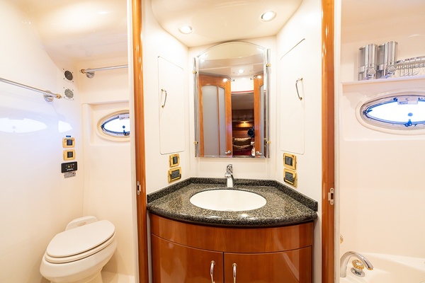 KAE BELLA 56ft Carver Yacht For Sale