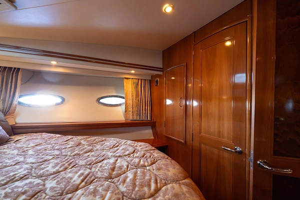 Carver 56 Voyager Yacht For Sale