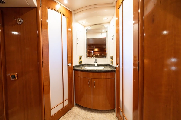 Carver 56 Voyager Yacht For Sale