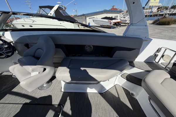 SHELL YEA    26ft Four Winns Yacht For Sale