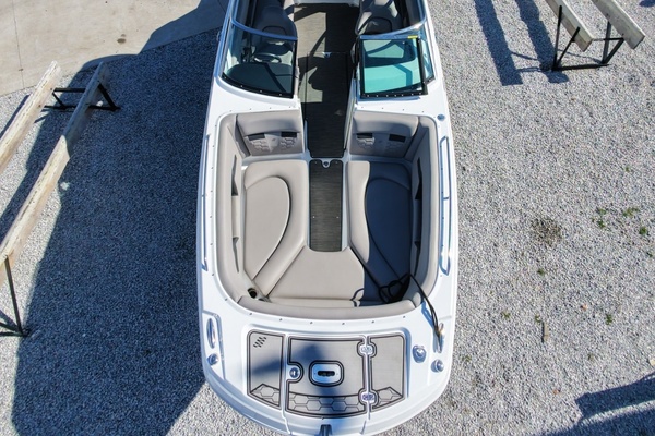 SHELL YEA    26ft Four Winns Yacht For Sale