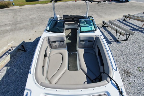 SHELL YEA    26ft Four Winns Yacht For Sale