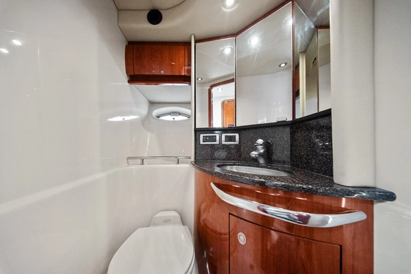 Sea Ray 420 Sundancer Yacht For Sale