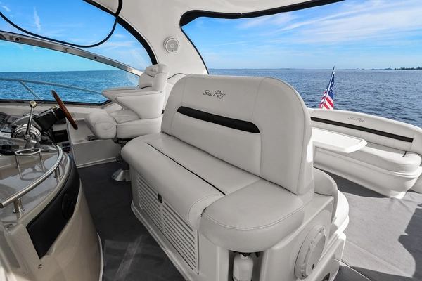 Sea Ray 420 Sundancer Yacht For Sale