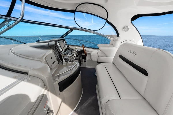 Sea Ray 420 Sundancer Yacht For Sale