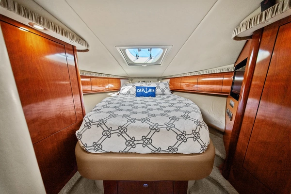Sea Ray 420 Sundancer Yacht For Sale