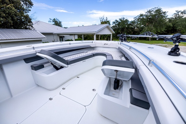 DECOY 36ft Yellowfin Yacht For Sale