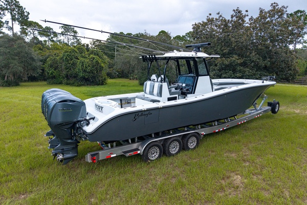 DECOY 36ft Yellowfin Yacht For Sale