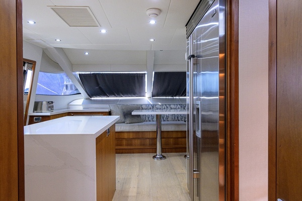 WENDY I 80ft Hatteras Yacht For Sale