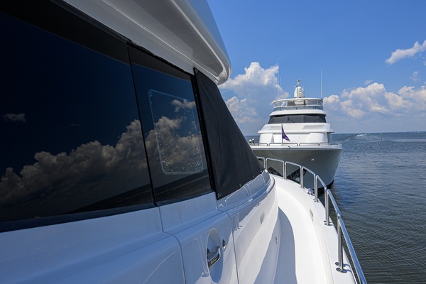 WENDY I 80ft Hatteras Yacht For Sale