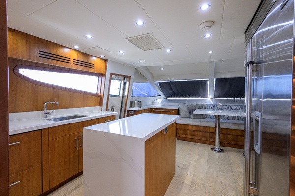 WENDY I 80ft Hatteras Yacht For Sale