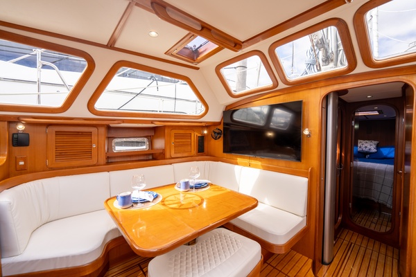 Andiamo 54ft Hylas Yacht For Sale