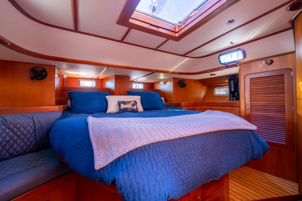 Andiamo 54ft Hylas Yacht For Sale