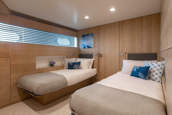 SANCTUARY 109ft Lynx Yacht For Sale