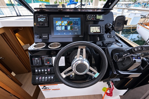 34ft Jeanneau Yacht For Sale