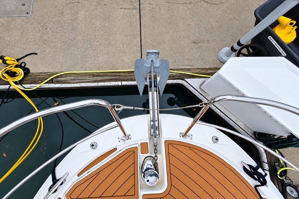 34ft Jeanneau Yacht For Sale