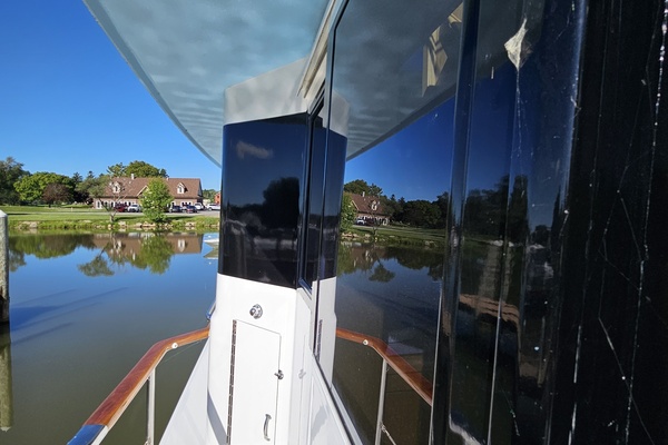 70ft Hatteras Yacht For Sale