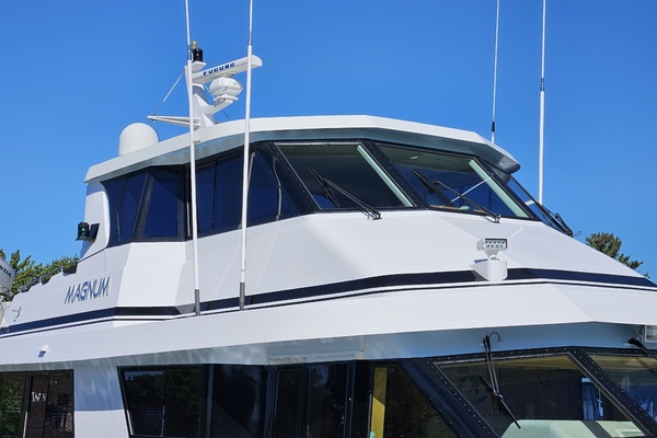 70ft Hatteras Yacht For Sale