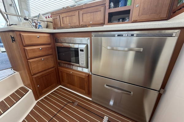 RUN THE GAMUT 37ft Back Cove Yacht For Sale
