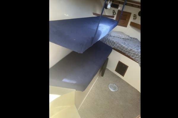 FAT SUE 32ft Albemarle Yacht For Sale