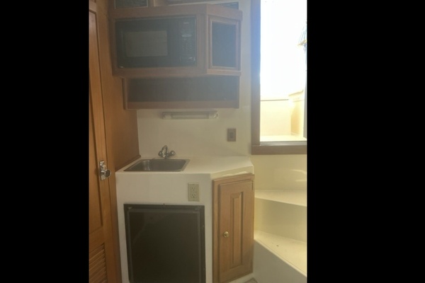 FAT SUE 32ft Albemarle Yacht For Sale