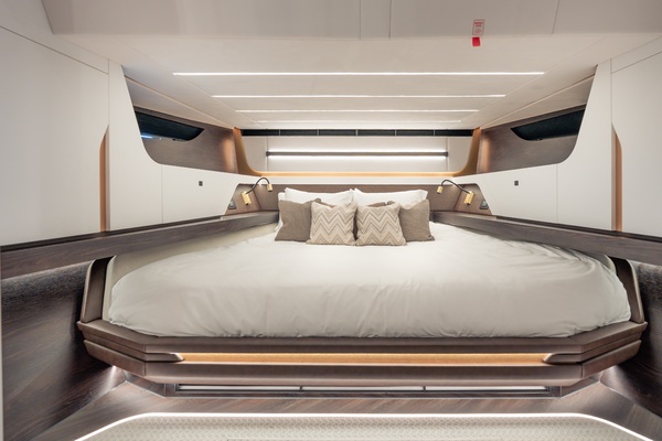 GOOD ENERGY 70ft Vanquish Yachts Yacht For Sale