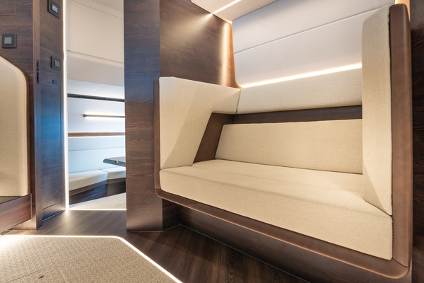 GOOD ENERGY 70ft Vanquish Yachts Yacht For Sale