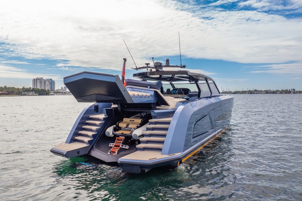 GOOD ENERGY 70ft Vanquish Yachts Yacht For Sale