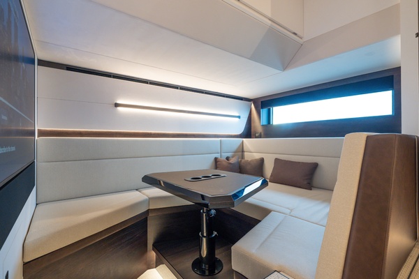 GOOD ENERGY 70ft Vanquish Yachts Yacht For Sale
