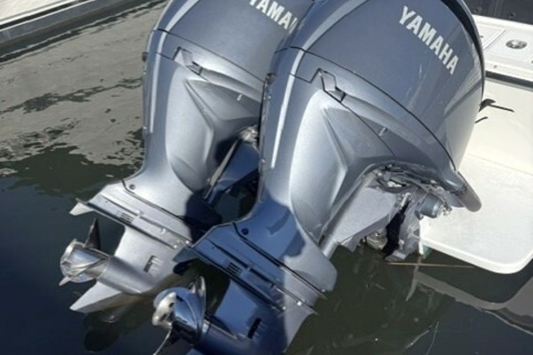 Last Cast 26ft Regulator Yacht For Sale